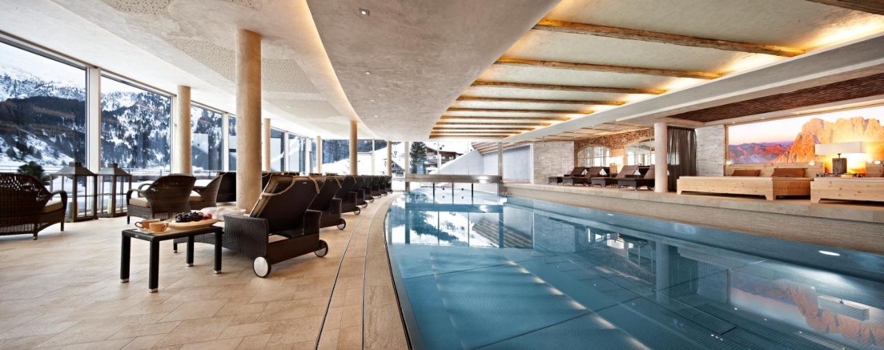Hotel Berghof Crystal Spa & Sports Тукс Екстериор снимка